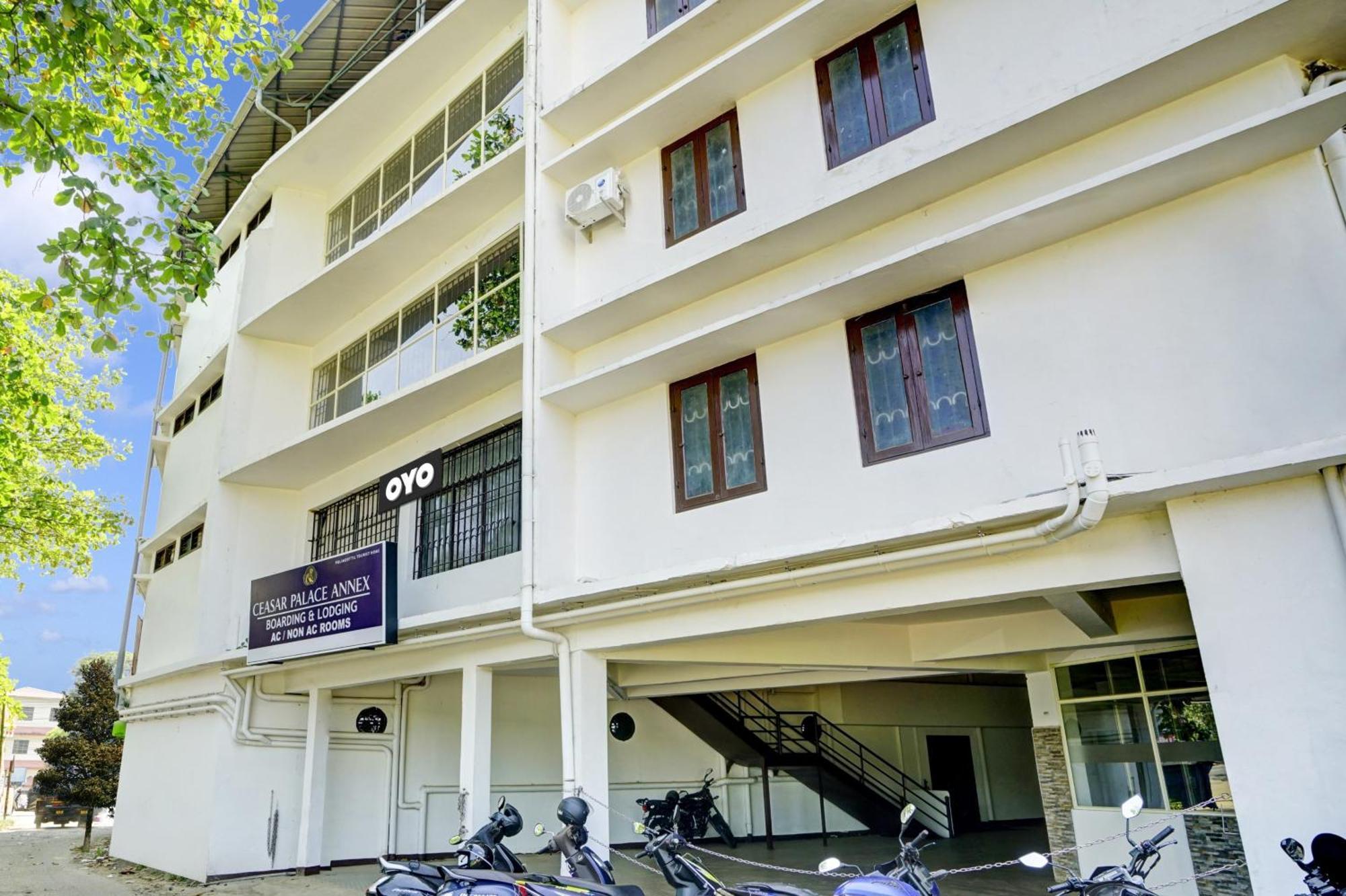 Super Hotel O Ceasar Palace Annex Thodupuzha Dış mekan fotoğraf