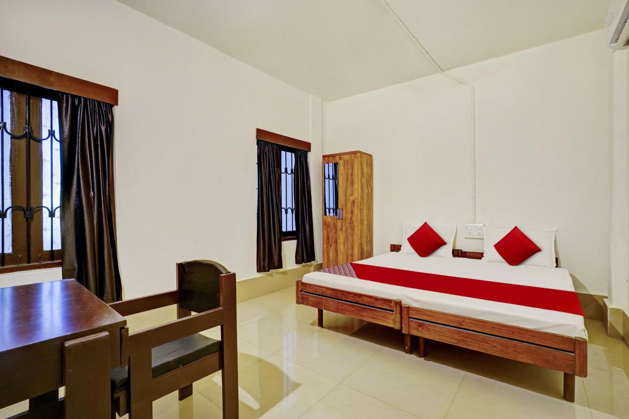 Super Hotel O Ceasar Palace Annex Thodupuzha Dış mekan fotoğraf