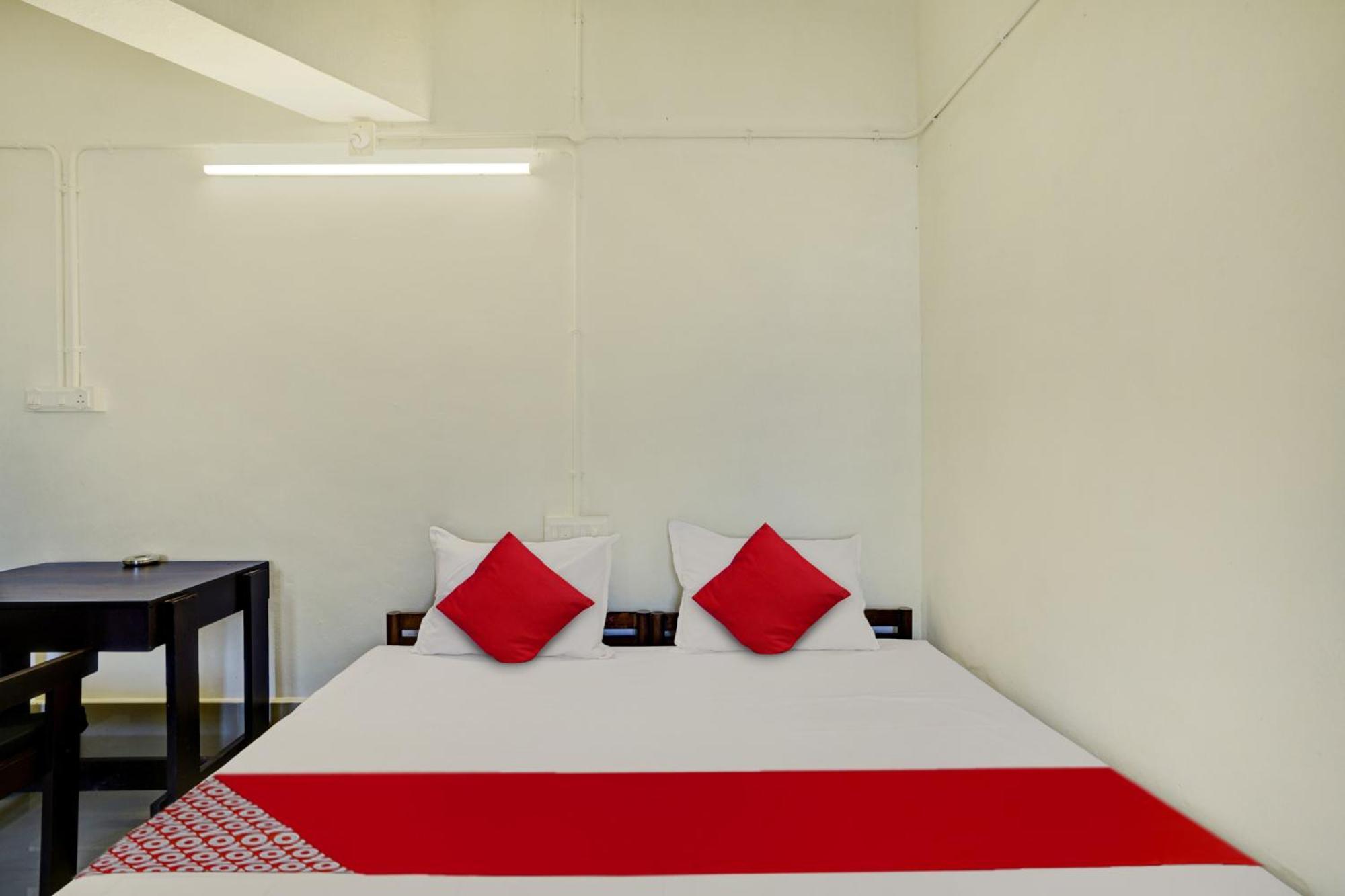 Super Hotel O Ceasar Palace Annex Thodupuzha Dış mekan fotoğraf