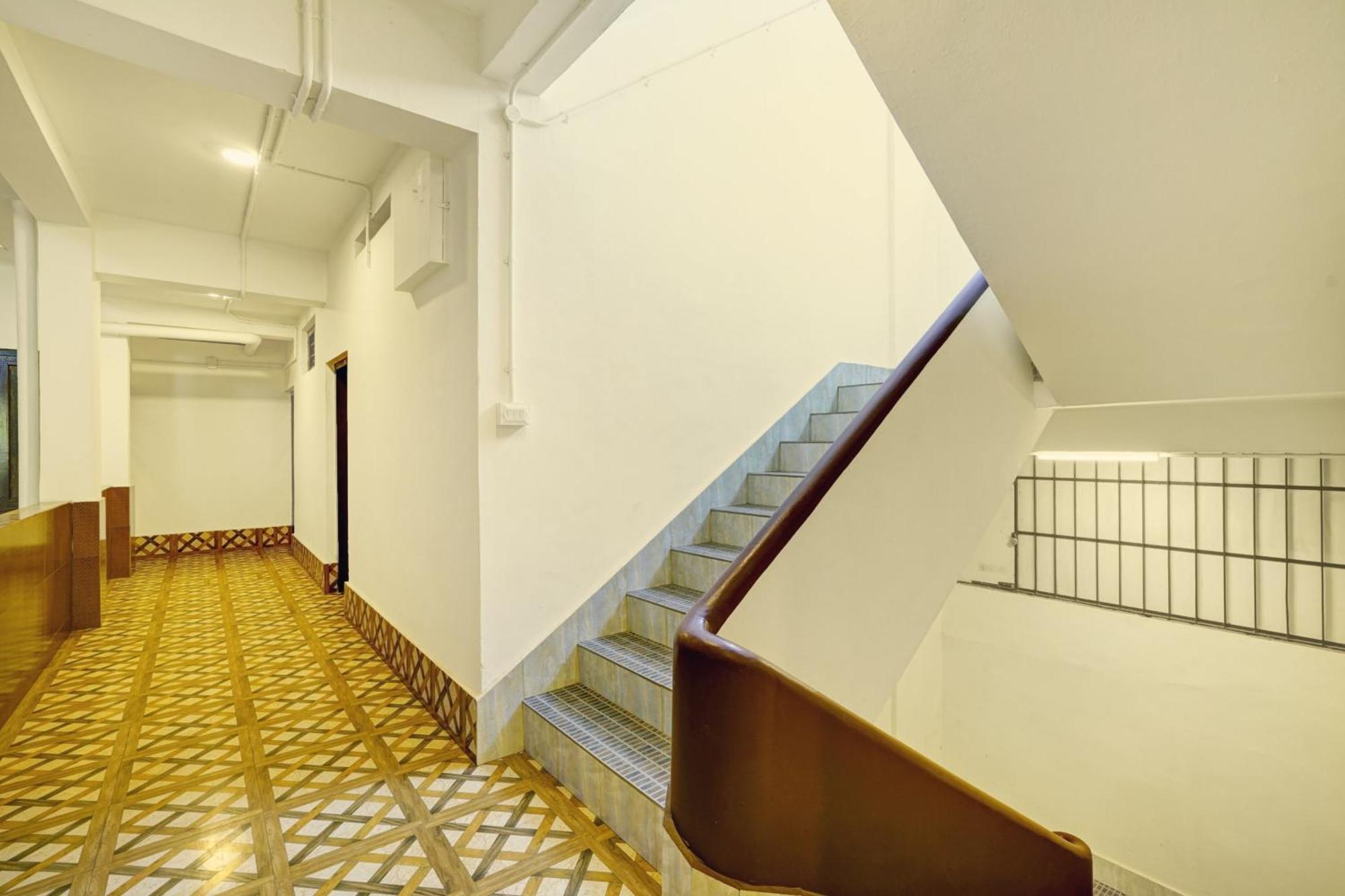 Super Hotel O Ceasar Palace Annex Thodupuzha Dış mekan fotoğraf